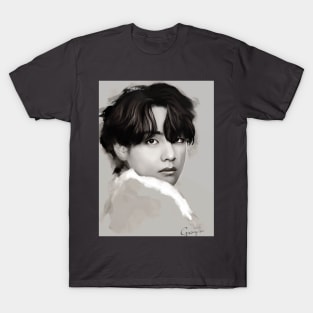 Taehyung b&w T-Shirt